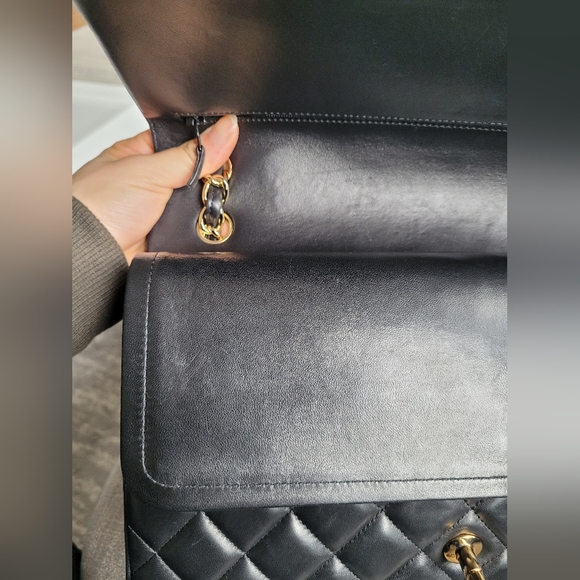 ✨Chanel jumbo in black with GHW✨ - Picture 8 of 16